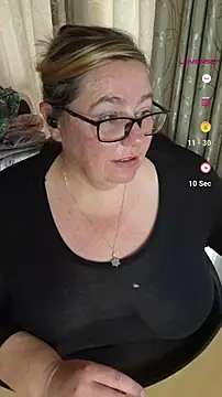 Iceprincess2bad4u online show from September 20, 2025, 6:07 am