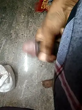 rameshmry1 online show from October 11, 2025, 11:17 pm