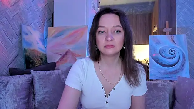 Snapshot of EvaBarsa_ chatting on May 9, 2026, 2:15 am EvaBarsa online show from May 9, 2026, 2:15 am