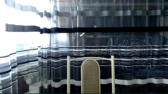 cold lollipop online show from September 26, 2025, 5:47 am