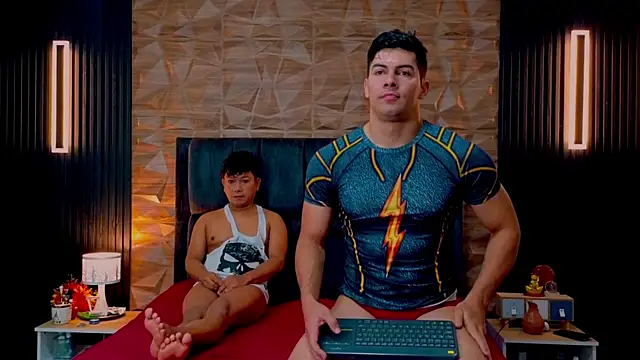 Snapshot of FelipeAndMarcello3 chatting on October 20, 2025, 2:06 pm FelipeAndMarcello3 online show from October 20, 2025, 2:06 pm