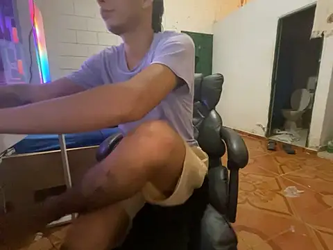 Snapshot of Max_TheHorseDick chatting on March 14, 2026, 5:19 pm Max TheHorseDick online show from March 14, 2026, 5:19 pm