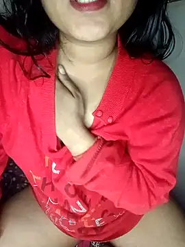 Sweet-Berry online show from December 30, 2024, 6:16 pm