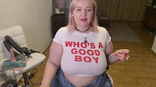 MargotGrey online show from February 25, 2026, 3:12 pm