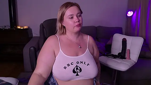 MargotGrey online show from March 8, 2025, 9:51 pm