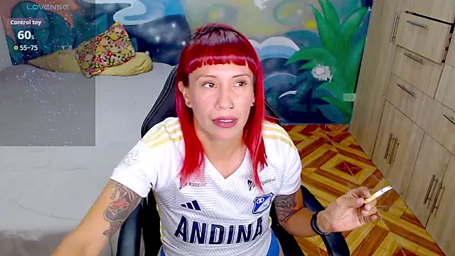 Eimy lorens online show from May 29, 2026, 11:22 pm