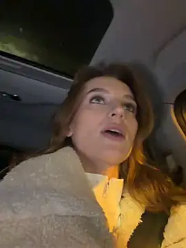 -AngelAri- online show from February 13, 2026, 6:19 pm