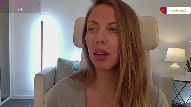 Snapshot of novaforyou1 chatting on September 25, 2025, 2:34 pm novaforyou1 online show from September 25, 2025, 2:34 pm