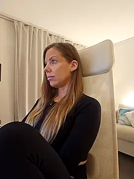 Snapshot of novaforyou1 chatting on November 9, 2025, 4:55 pm novaforyou1 online show from November 9, 2025, 4:55 pm