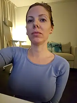 Snapshot of novaforyou1 chatting on October 3, 2025, 2:07 pm novaforyou1 online show from October 3, 2025, 2:07 pm