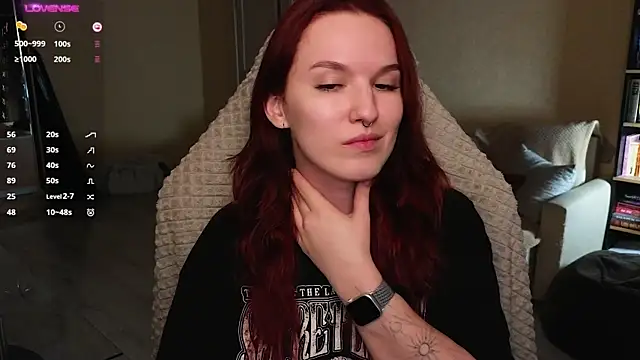 Val lava online show from April 14, 2026, 8:36 pm