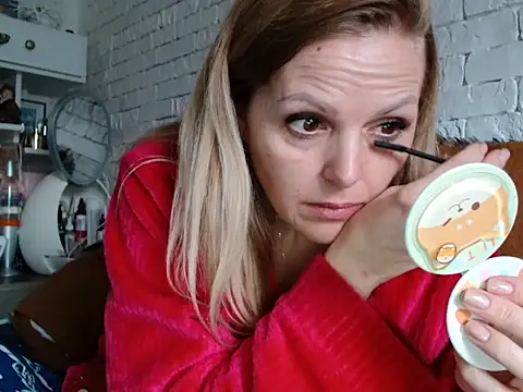 Snapshot of Angel_girllovemy chatting on January 10, 2026, 9:48 am Angel girllovemy online show from January 10, 2026, 9:48 am