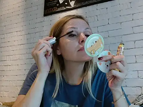 Snapshot of Angel_girllovemy chatting on October 2, 2025, 7:45 am Angel girllovemy online show from October 2, 2025, 7:45 am