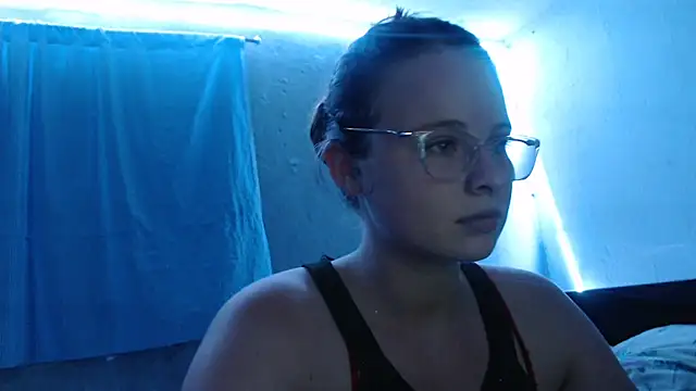 HellenMiyer1111 online show from March 4, 2025, 3:22 am