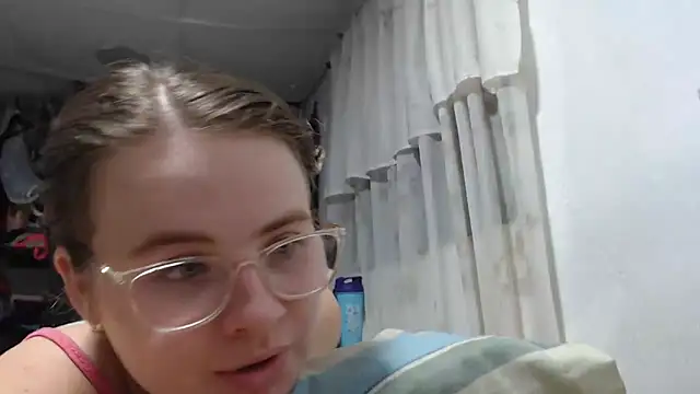 HellenMiyer1111 online show from October 2, 2025, 3:32 am