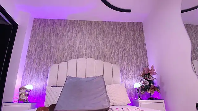 Snapshot of raven_lilith_ chatting on November 29, 2025, 3:17 am raven lilith online show from November 29, 2025, 3:17 am