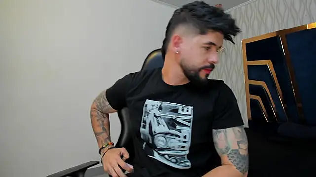 Petesevans online show from September 20, 2025, 11:21 pm