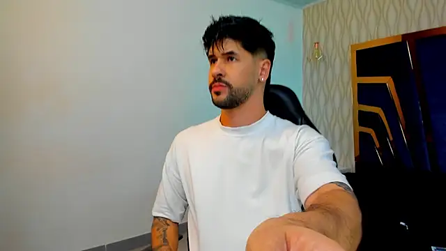 Petesevans online show from October 21, 2025, 11:15 pm