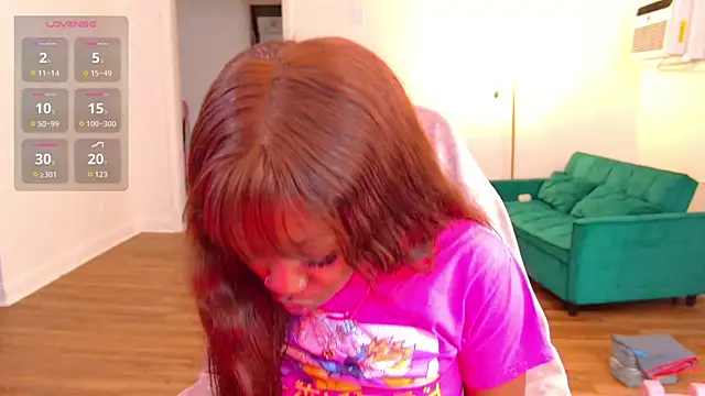 mochamimi online show from November 26, 2025, 4:45 am