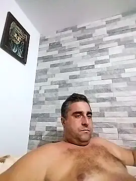 ADRIAN ADI40 online show from November 14, 2025, 8:34 pm