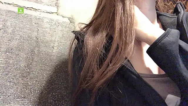 Tw Zoella online show from January 14, 2025, 4:25 am