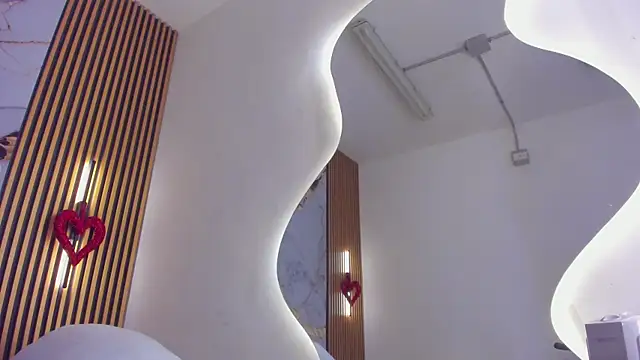 indi catalina online show from March 21, 2026, 12:31 pm