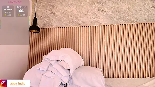 indi catalina online show from November 8, 2025, 12:31 pm