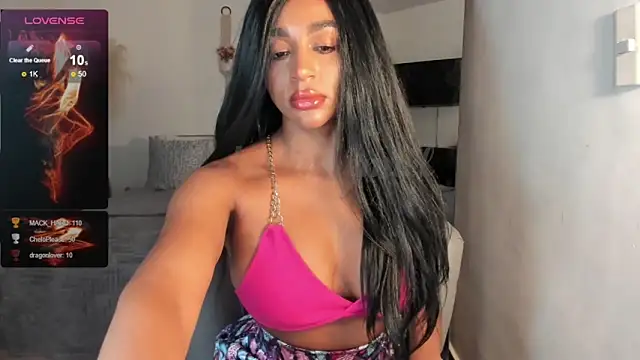 destinne mill  online show from January 14, 2025, 2:53 pm