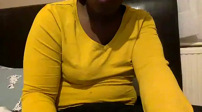 blacksexybeauty31 online show from February 12, 2025, 8:07 pm