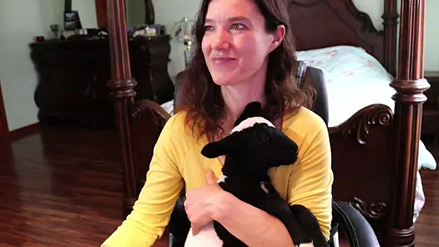 thornburyrose online show from March 3, 2025, 5:41 pm