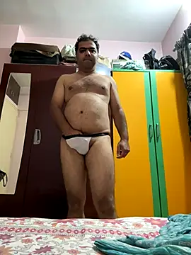 Snapshot of kaustubh45 chatting on October 6, 2025, 10:32 pm kaustubh45 online show from October 6, 2025, 10:32 pm