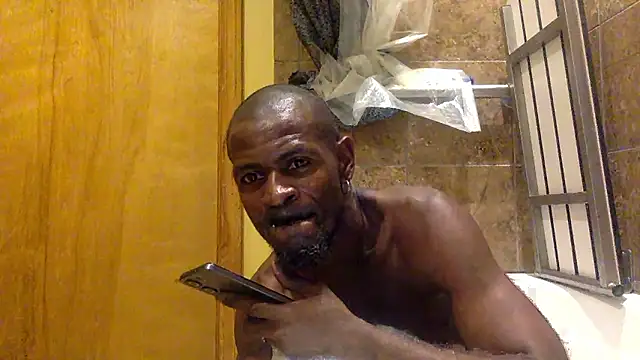 Maculine Stayr online show from January 8, 2026, 12:22 pm