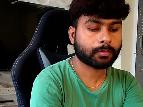 Snapshot of SHENOY3 chatting on June 2, 2026, 4:45 am SHENOY3 online show from June 2, 2026, 4:45 am