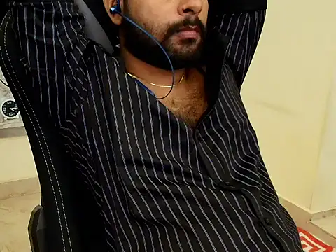 Snapshot of SHENOY3 chatting on May 30, 2026, 10:48 pm SHENOY3 online show from May 30, 2026, 10:48 pm