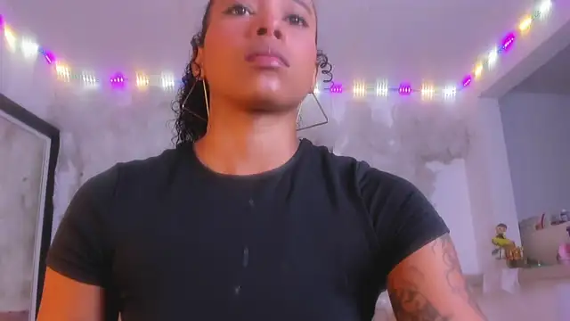 kelly thomson online show from March 21, 2025, 10:17 pm