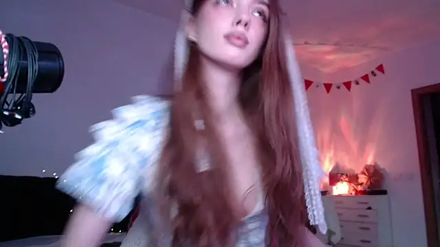 Weeissy online show from January 15, 2025, 7:01 pm