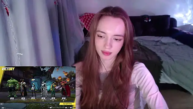 Weeissy online show from February 1, 2025, 8:37 pm