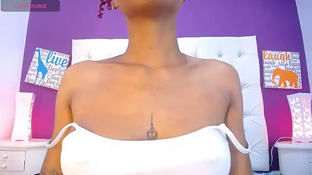 EmmySweett online show from March 3, 2025, 2:11 am