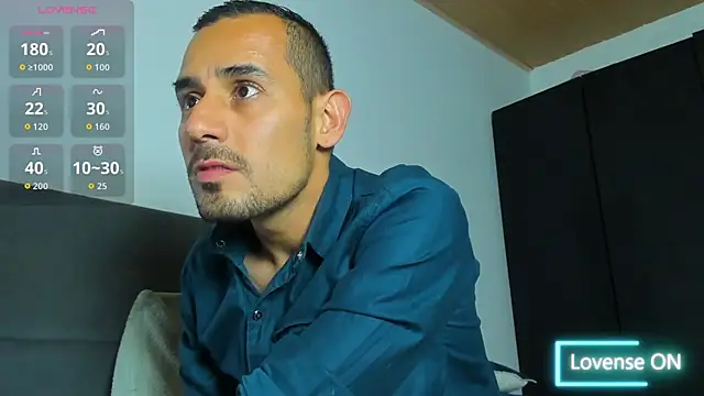 Snapshot of jhonyalzate2 chatting on February 24, 2026, 3:18 am jhonyalzate2 online show from February 24, 2026, 3:18 am