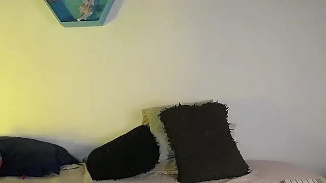 Snapshot of amanda_milf_1 chatting on July 22, 2026, 8:33 pm amanda milf 1 online show from July 22, 2026, 8:33 pm