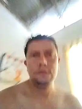 Lachuchaenlacara1988 online show from January 29, 2025, 7:11 pm