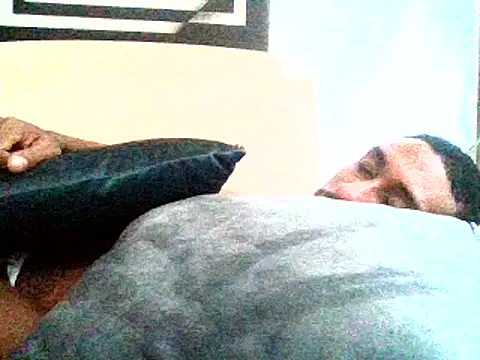 Snapshot of mellow_smoke chatting on May 21, 2026, 5:43 pm mellow smoke online show from May 21, 2026, 5:43 pm