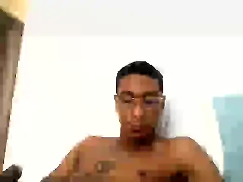 Snapshot of mellow_smoke chatting on May 12, 2026, 4:46 pm mellow smoke online show from May 12, 2026, 4:46 pm
