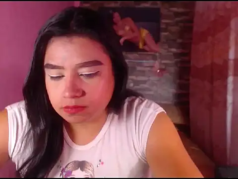 katrinawillff online show from November 21, 2025, 11:26 pm