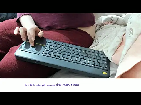 sexy modelll online show from December 18, 2025, 10:52 am