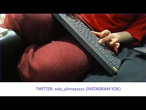 Snapshot of sexy_modelll chatting on March 21, 2025, 6:18 pm sexy modelll online show from March 21, 2025, 6:18 pm