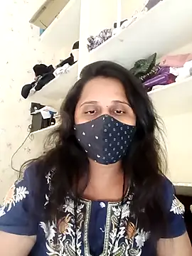 Indiantina online show from November 28, 2025, 9:09 am