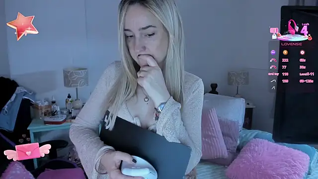 1Sweetnina online show from September 30, 2025, 8:48 pm