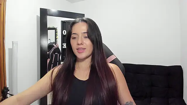 NoahWilliams  online show from February 20, 2025, 7:19 pm