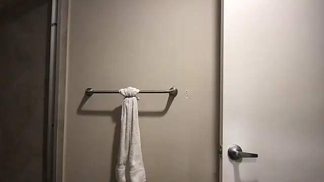 BigGuyMuscle online show from September 10, 2025, 11:59 pm